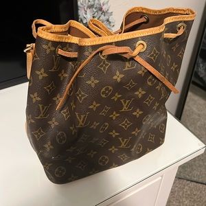 Louis Vuitton Neo BB Mono